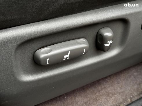 Toyota Land Cruiser 2010 черный - фото 21