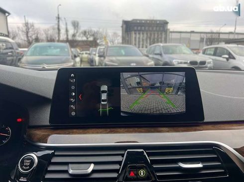 BMW 5 серия 2018 - фото 16