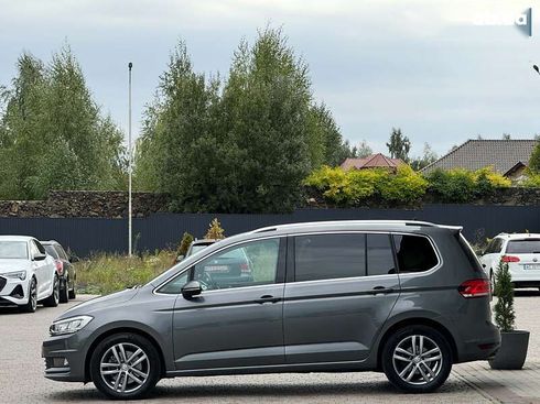 Volkswagen Touran 2019 - фото 7