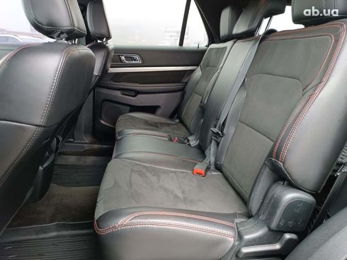 Ford Explorer 2018 черный - фото 183