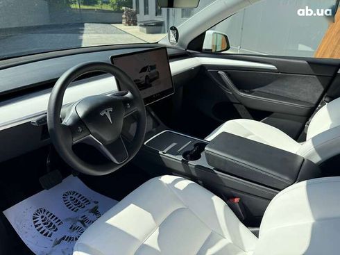 Tesla Model Y 2023 - фото 9