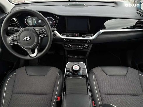 Kia Niro 2021 - фото 8