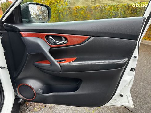 Nissan Rogue 2014 белый - фото 34