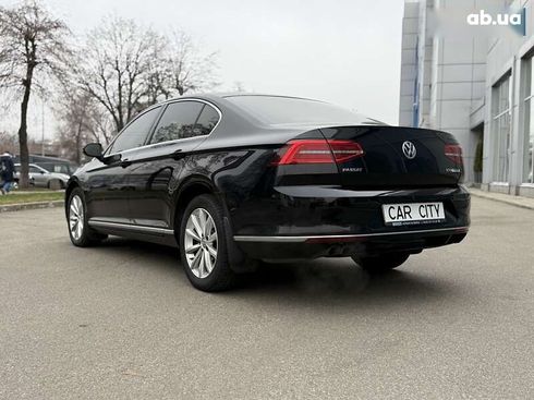 Volkswagen Passat 2017 - фото 5