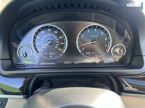 BMW 5 серия 2012 - фото 19