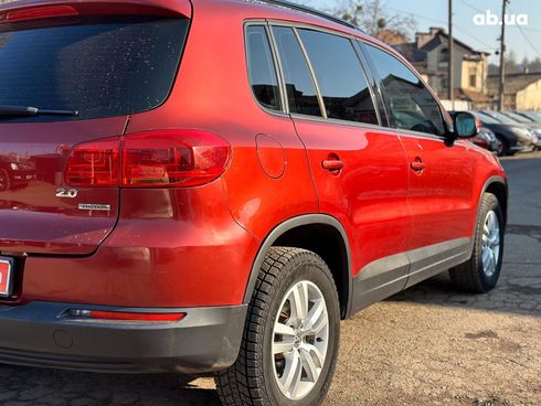 Volkswagen Tiguan 2015 красный - фото 10