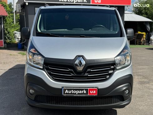 Renault Trafic 2016 серый - фото 2