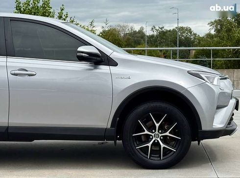 Toyota RAV4 2016 - фото 9