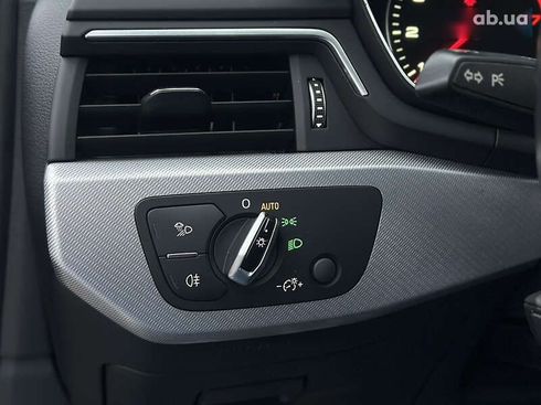 Audi A4 2016 - фото 30