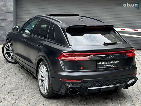 Audi RS Q8 2020 - фото 27