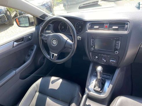 Volkswagen Jetta 2012 - фото 10