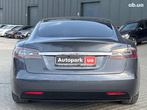 Tesla Model S 2019 серый - фото 8