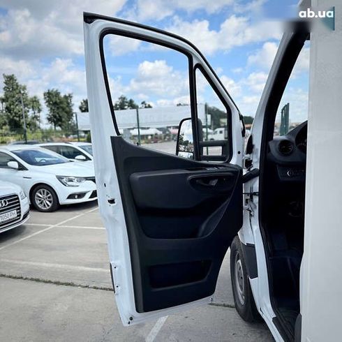 Mercedes-Benz Sprinter 2020 - фото 20