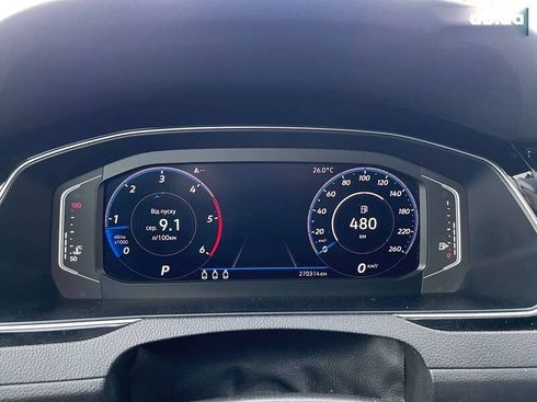 Volkswagen Passat 2019 - фото 24