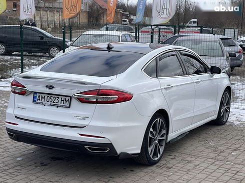 Ford Fusion 2019 - фото 28