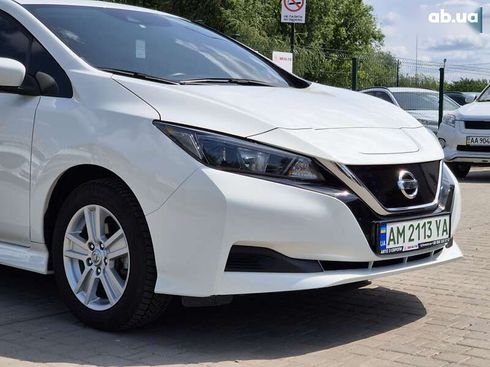 Nissan Leaf 2022 - фото 8