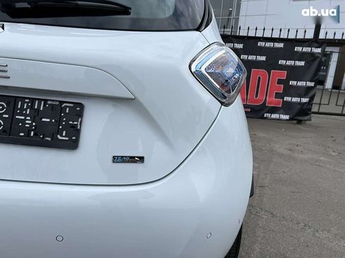 Renault Zoe 2017 - фото 12