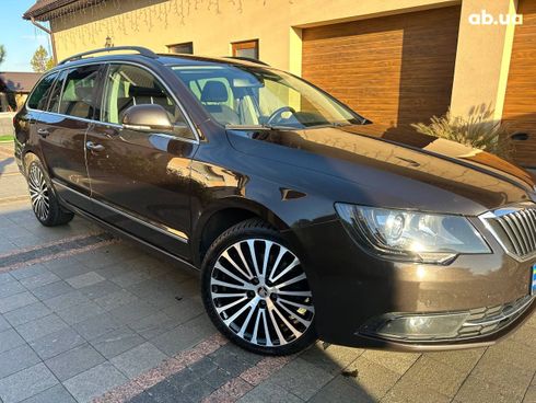 Skoda Superb 2013 - фото 14