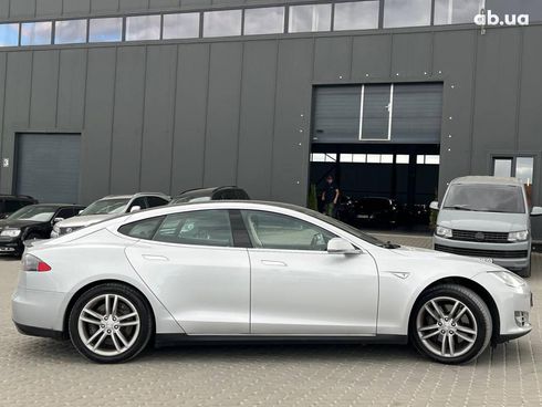 Tesla Model S 2013 серый - фото 11