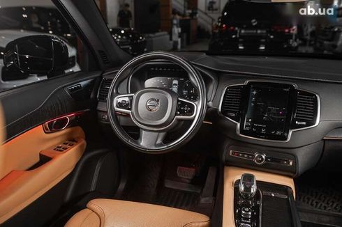 Volvo XC90 2021 - фото 6
