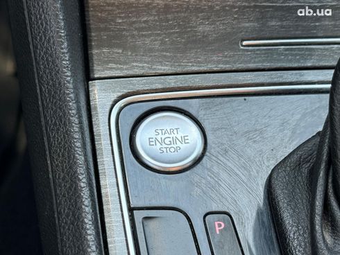 Volkswagen Passat 2016 белый - фото 90