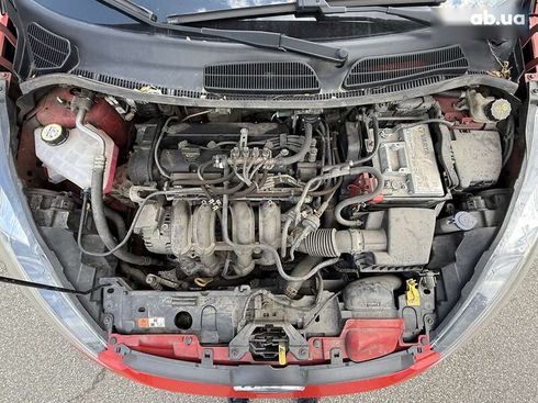 Ford Fiesta 2011 - фото 22