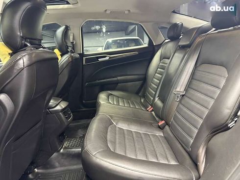 Ford Fusion 2013 - фото 12