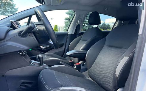 Peugeot 208 2016 - фото 16