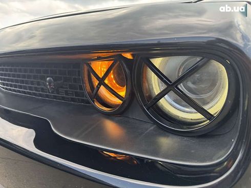 Dodge Challenger 2017 - фото 19