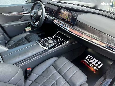 BMW 7 серия 2023 - фото 12