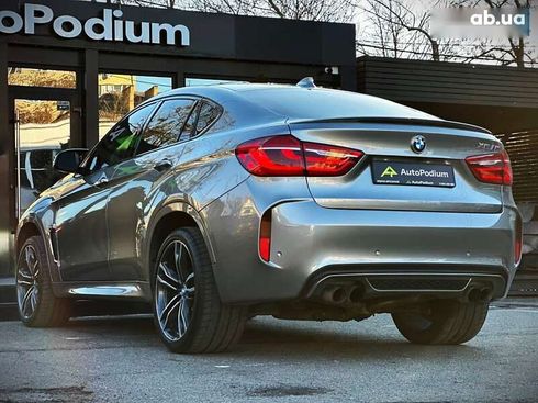 BMW X6 M 2018 - фото 16