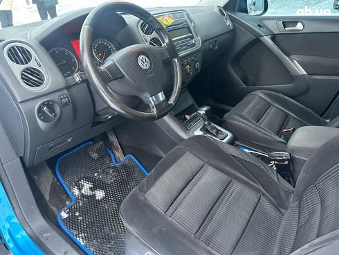 Volkswagen Tiguan 2008 синий - фото 12