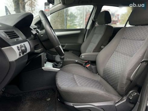 Opel Astra 2004 - фото 26