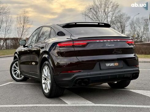 Porsche Cayenne Coupe 2021 - фото 10