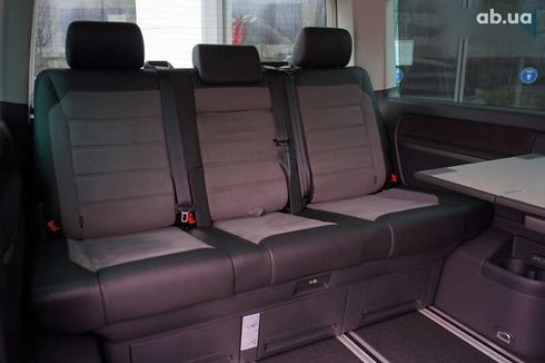 Volkswagen Multivan 2020 - фото 27