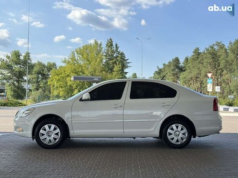 Skoda Octavia 2012 - фото 7