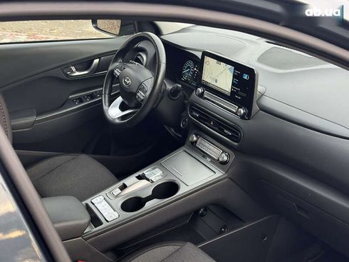 Hyundai Kona Electric 2022 - фото 2