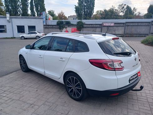 Renault Megane 2012 белый - фото 7