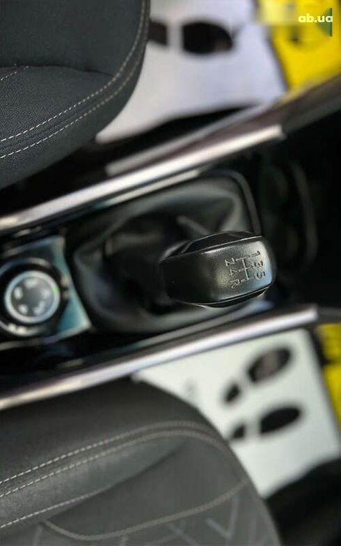 Peugeot 2008 2014 - фото 20