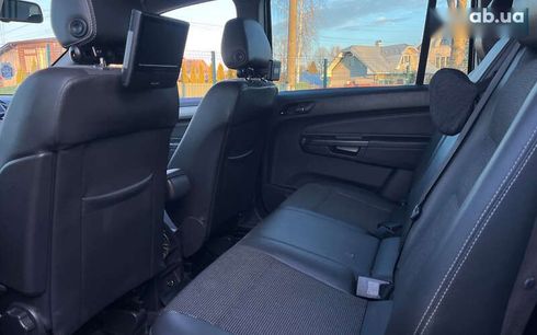 Opel Zafira 2010 - фото 16