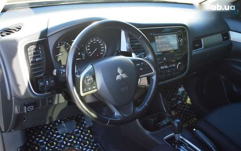 Mitsubishi Outlander 2013 - фото 17