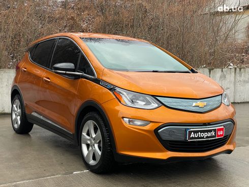 Chevrolet Bolt 2017 оранжевый - фото 24