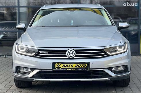 Volkswagen Passat 2016 - фото 2