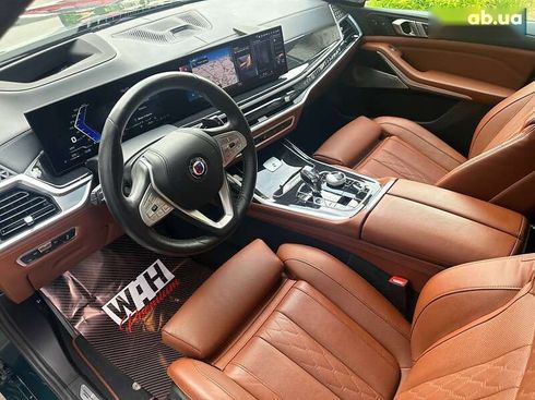 BMW Alpina XB7 2023 - фото 15