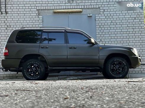 Toyota Land Cruiser 2006 - фото 12