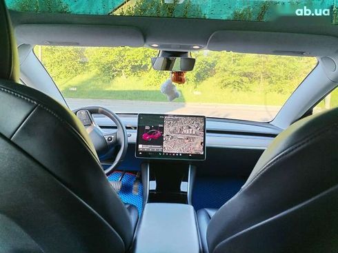 Tesla Model 3 2020 - фото 13