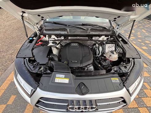Audi Q5 2018 - фото 30