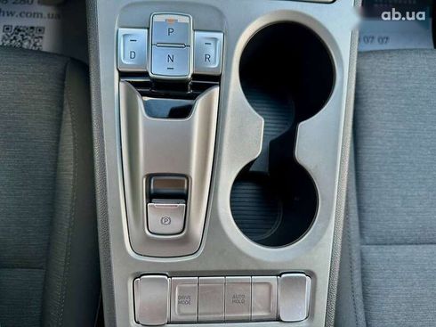 Hyundai Kona Electric 2022 - фото 23