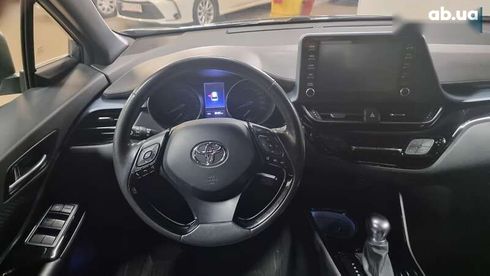 Toyota C-HR 2019 - фото 9