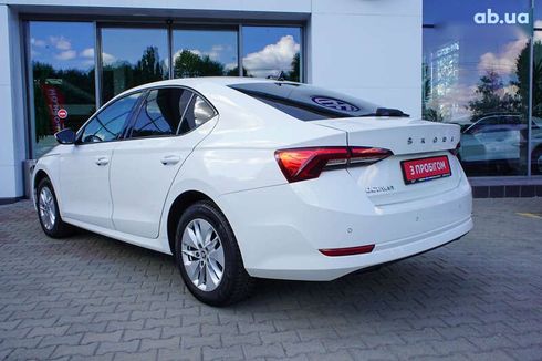 Skoda Octavia 2020 - фото 7